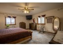 3759 Hommen Ln, Deerfield, WI 53531