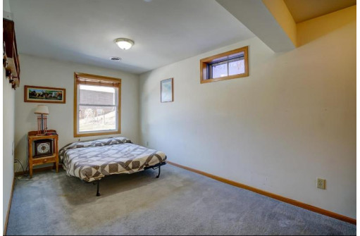 W6428 Klassy Rd, New Glarus, WI 53574