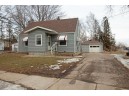 308 Badger Dr, Baraboo, WI 53913