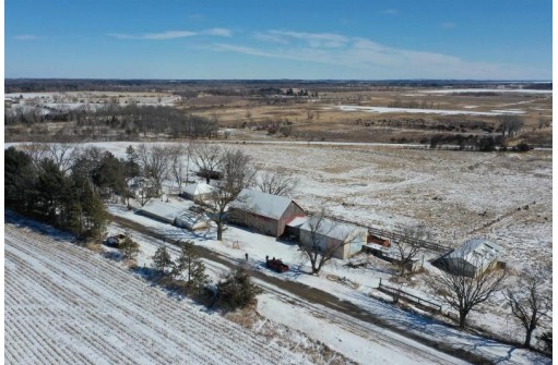 N2750 14th Rd, Montello, WI 53949