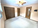 4013 Oldwyck Dr, Janesville, WI 53546