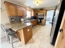 224 Valley Ridge Dr, Sun Prairie, WI 53590