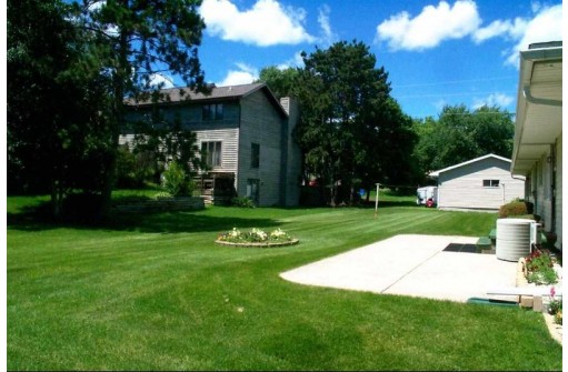 801 S Century Ave, Waunakee, WI 53597