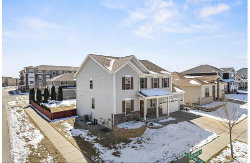 396 Hallmark Way, Sun Prairie, WI 53590