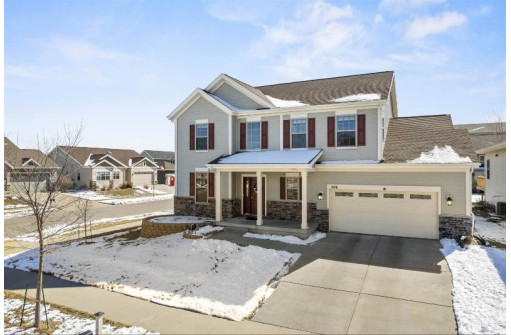 396 Hallmark Way, Sun Prairie, WI 53590