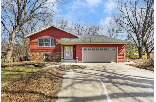 1648 Calico Ct, Sun Prairie, WI 53590