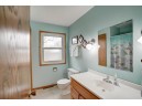 1629 Deerwood Dr, Madison, WI 53716