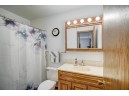 1629 Deerwood Dr, Madison, WI 53716