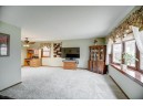 1629 Deerwood Dr, Madison, WI 53716