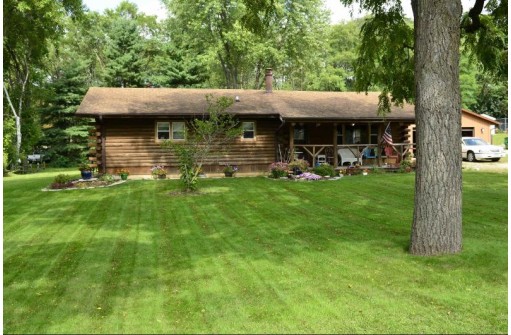 440 Scott St, Green Lake, WI 54941