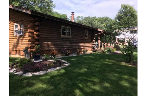 440 Scott St, Green Lake, WI 54941