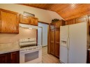 907 Kraak Rd, Marshall, WI 53559