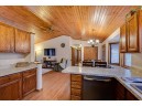 907 Kraak Rd, Marshall, WI 53559