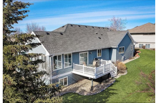 1701 Blue Ridge Tr, Waunakee, WI 53597