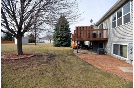 1137 St Albert The Great Dr, Sun Prairie, WI 53590