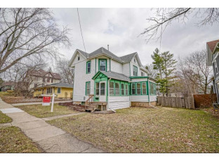 209 N Madison St Stoughton, WI 53589