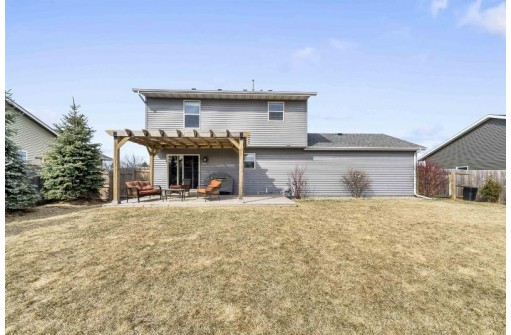 741 Holy Cross Way, Madison, WI 53704