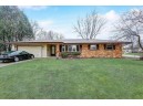 802 Meadowlark Dr, Madison, WI 53714