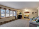 802 Meadowlark Dr, Madison, WI 53714