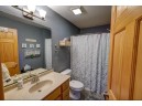 982 Stonehaven Dr, Sun Prairie, WI 53590