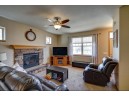 982 Stonehaven Dr, Sun Prairie, WI 53590