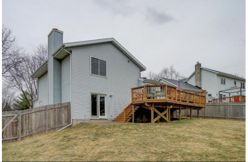 1505 Grafton Rd, Madison, WI 53716