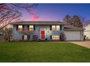 3054 S 29th Ct La Crosse, WI 54601