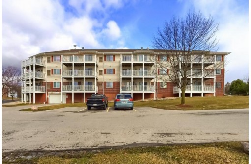 1626 Kings Mill Way 201, Madison, WI 53718