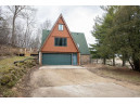 9257 Union Valley Rd, Black Earth, WI 53515