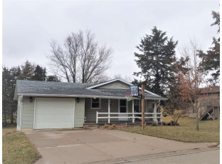 830 Jewett St Platteville, WI 53818-1514