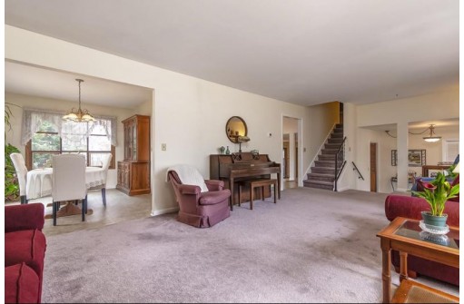 3069 Wendt Way, Sun Prairie, WI 53590