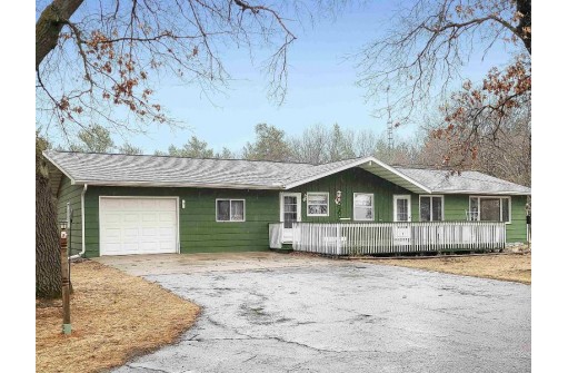 W6093 Camden Dr, Necedah, WI 54646