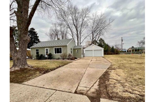 1725 S Osborne Ave, Janesville, WI 53546