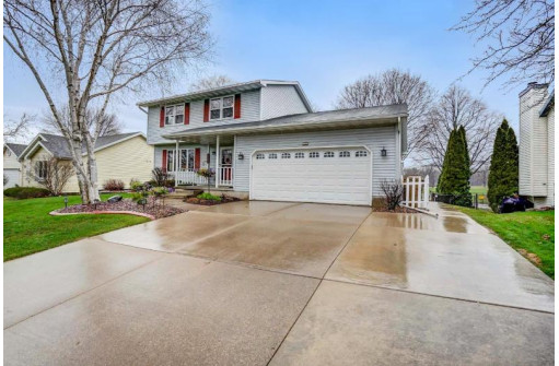 5206 Forge Dr, Madison, WI 53716