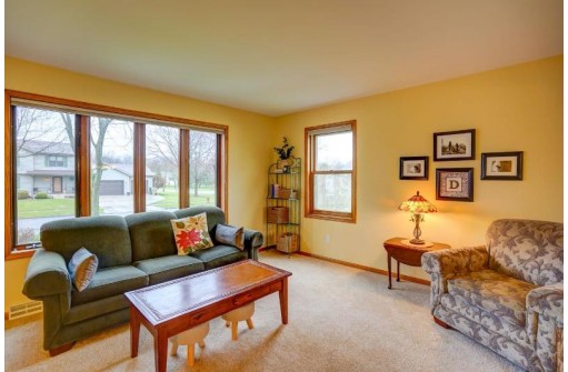 5206 Forge Dr, Madison, WI 53716