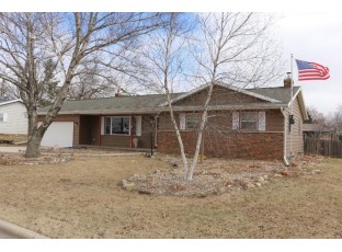 225 Davison Dr Sun Prairie, WI 53590