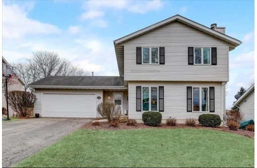 3013 Manchester Rd, Madison, WI 53719