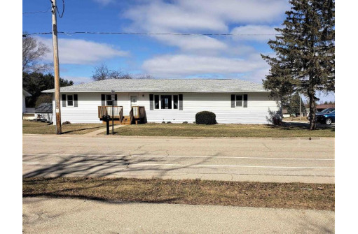 110 Ridge Avenue, Platteville, WI 53818