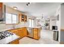 15 Stone Corner Cir, Madison, WI 53704