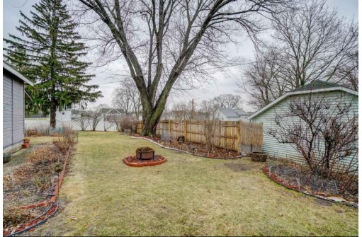 403 York St, Beaver Dam, WI 53916