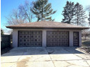 1929 W Memorial Dr, Janesville, WI 53548