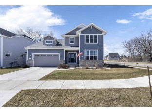 702 Crimson Leaf Ln Verona, WI 53593