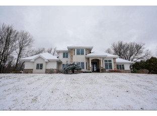 7484 Summit Ridge Rd Middleton, WI 53562