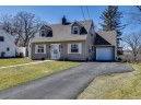 402 Park St, Cambridge, WI 53523