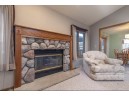 823 Oakwood Ln, Watertown, WI 53094