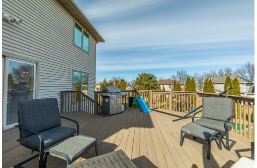 6 Seven Pines Ct, Madison, WI 53718