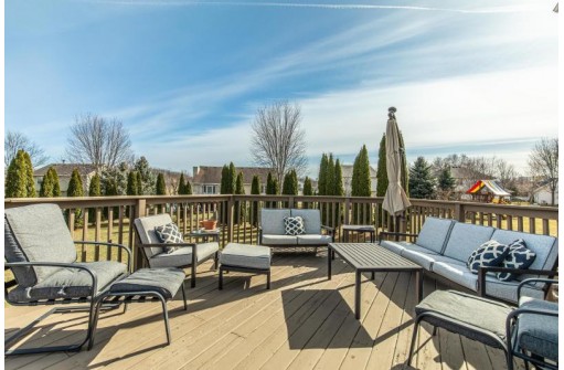 6 Seven Pines Ct, Madison, WI 53718