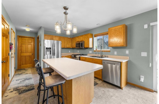 5413 Imagine St, Madison, WI 53718