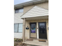 162 Lakewood Gardens Ln, Madison, WI 53704