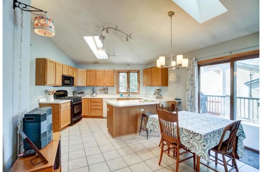 7347 Santa Fe Tr, Madison, WI 53719